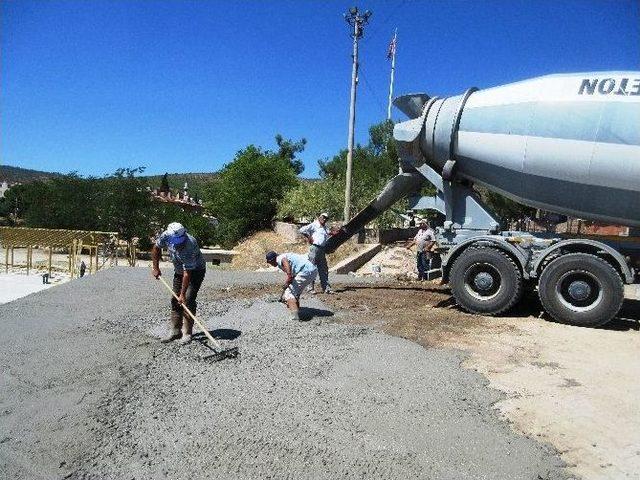 Yunusemre’de Kırsal Mahallelerde Çalışma