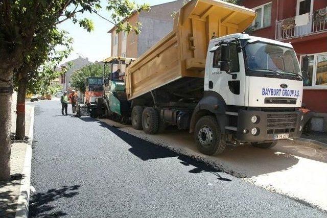 Emek Mahallesi 40 Gün Süren Üst Yapı Çalışmaları İle Yeni Bir Çehre Kazandı