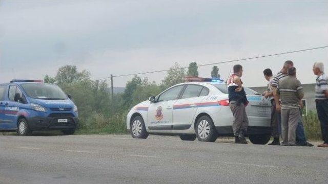 Sinop’ta Trafik Kazası: 2 Yaralı