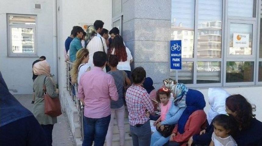 Tokat&rsquo;ta Kpss&rsquo;de Sistem &Ccedil;ilesi