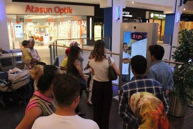 Forum Gaziantep Ziyaretçileri, Kazandıran Ekran’la Hediye Yağmuruna Tutuldu