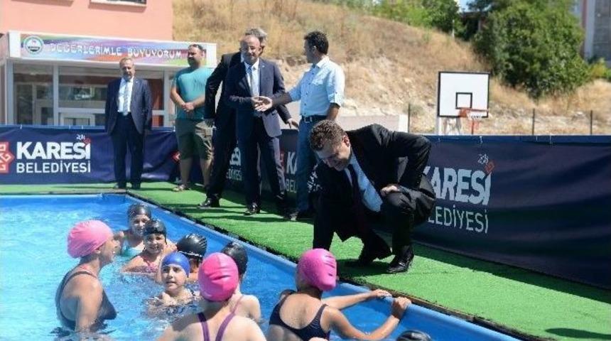 Başkan Yılmaz, Okulları Boş Bırakmıyor