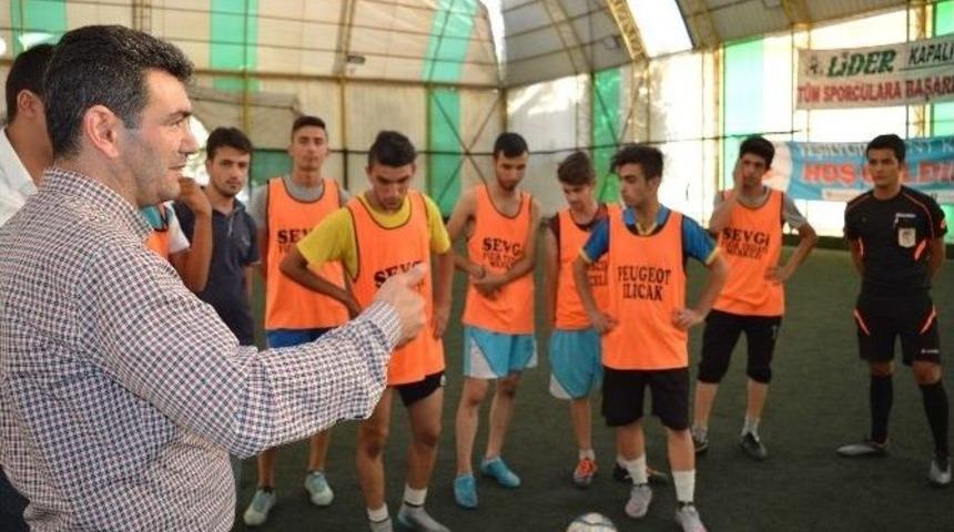 Yeşilyurt Kent Konseyi&rsquo;nin &lsquo;mahalleler Arası Futbol Turnuvası&rsquo; Başladı