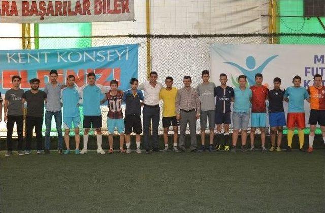 Yeşilyurt Kent Konseyi’nin ‘mahalleler Arası Futbol Turnuvası’ Başladı