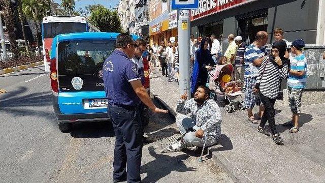 Antalya’da Dilenci Şov