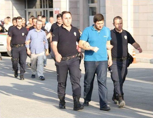 Yozgat’ta Fetö’den 11 Emniyet Mensubu Tutuklandı