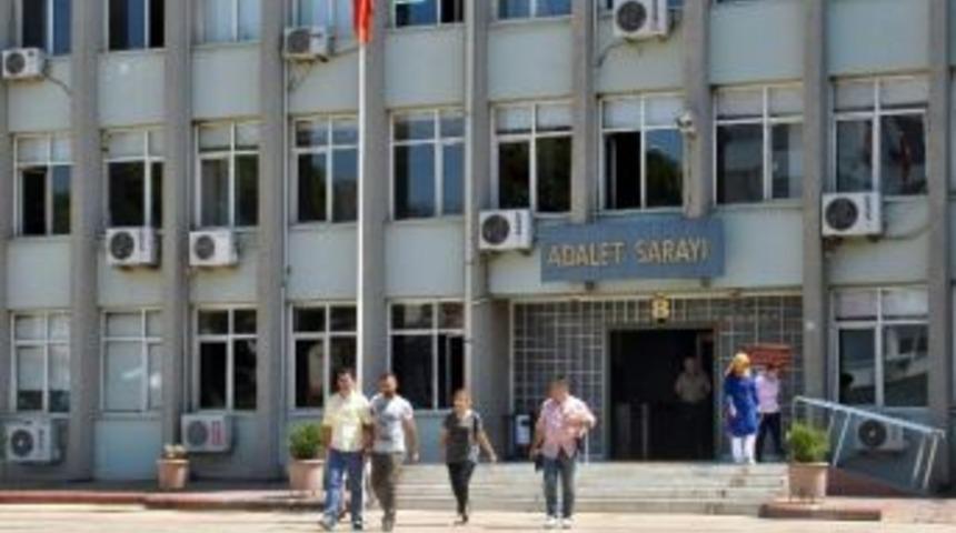 Aydın&rsquo;da 12 Adliye &Ccedil;alışanı Tutuklandı