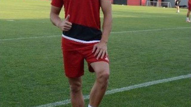 Gaziantepspor’un Yeni Transferi Umutlu Konuştu