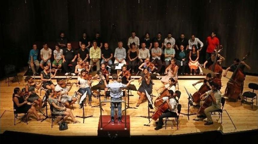 Geleceğin Orkestra Şefleri Karşıyaka&rsquo;da Yetişiyor