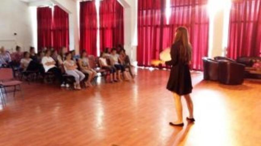 &Ccedil;ocuklara İstismar Bilgilendirmesi