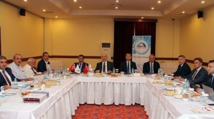 Vali Toprak Fka Toplantısına Katıldı