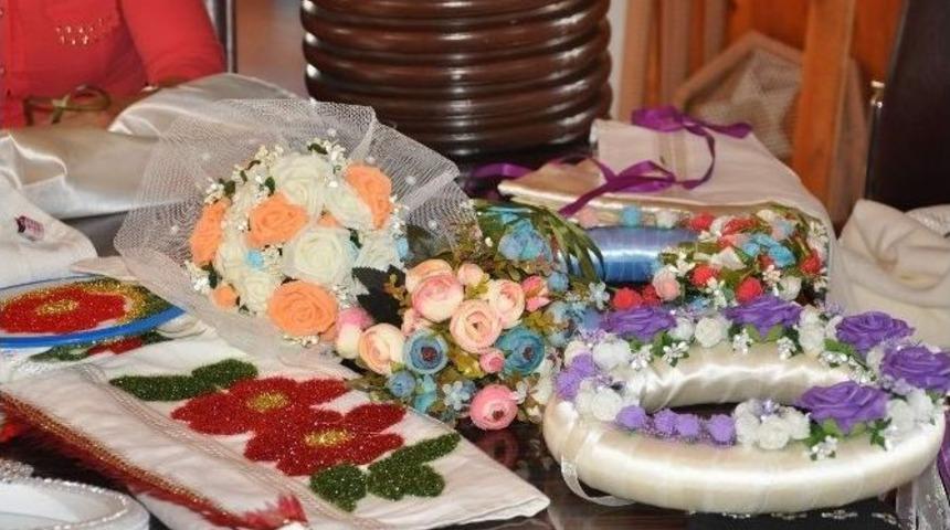 Kadınların El Emeği &Uuml;r&uuml;nleri İlgi G&ouml;rd&uuml;