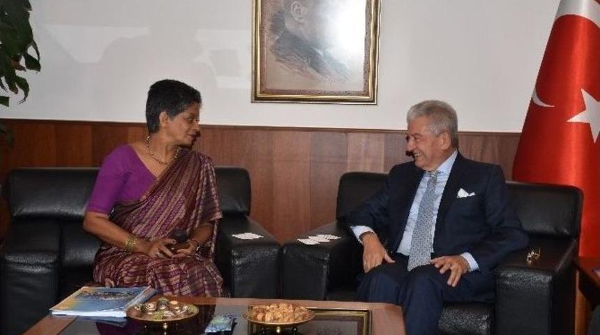 Sri Lanka&rsquo;dan İzmirli İş Adamlarına Davet