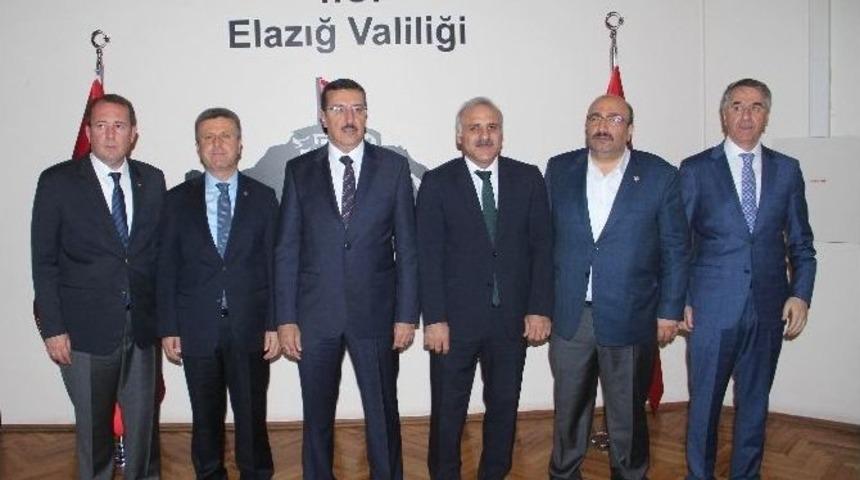 Bakan T&uuml;fenkci Elazığ&rsquo;da