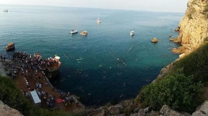 Antalyaspor 50. Yıl Kupası Ziya &Ouml;zden A&ccedil;ık Su Y&uuml;zme Yarışları