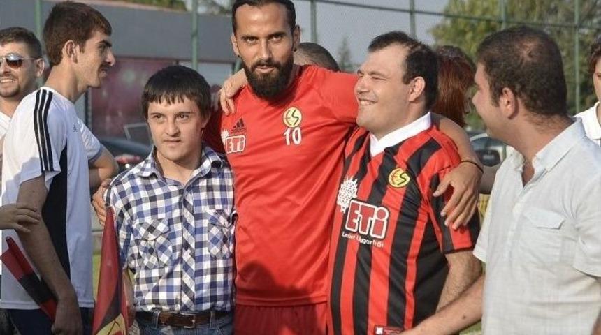Eskişehirspor&rsquo;a Baklavalar Montaj At&ouml;lyesi&rsquo;nden