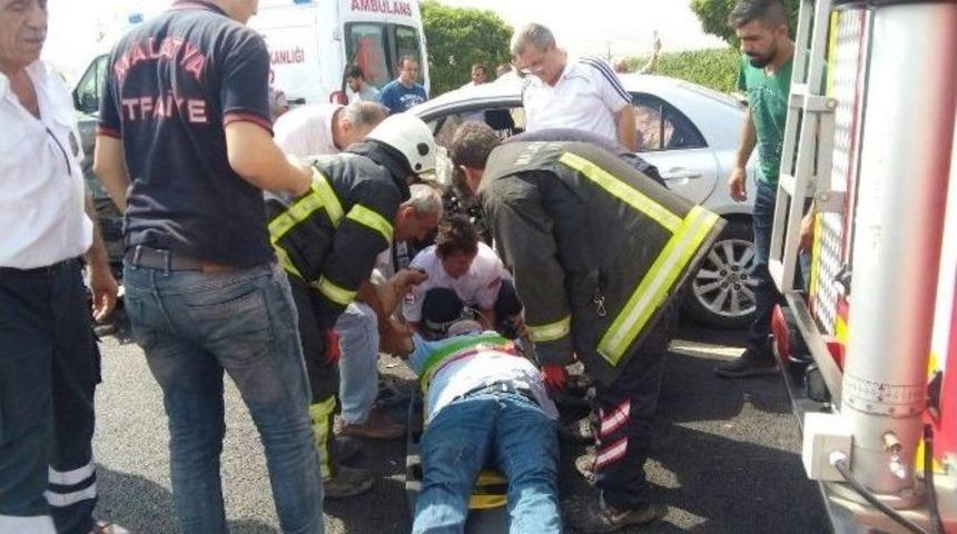 Malatya-kayseri Karayolunda Kaza: 4 &Ouml;l&uuml;, 1 Yaralı