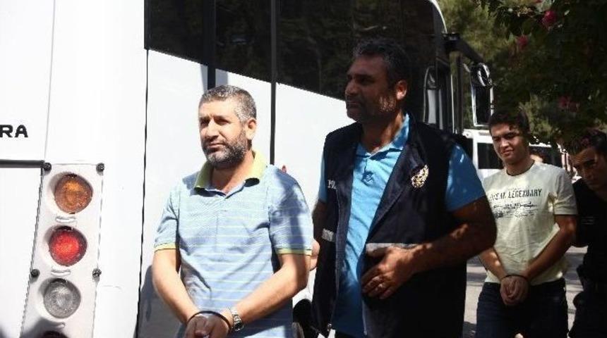 Polisler Mallarını M&uuml;lklerini Satıp Fet&ouml;&rsquo;ye Yatırmışlar