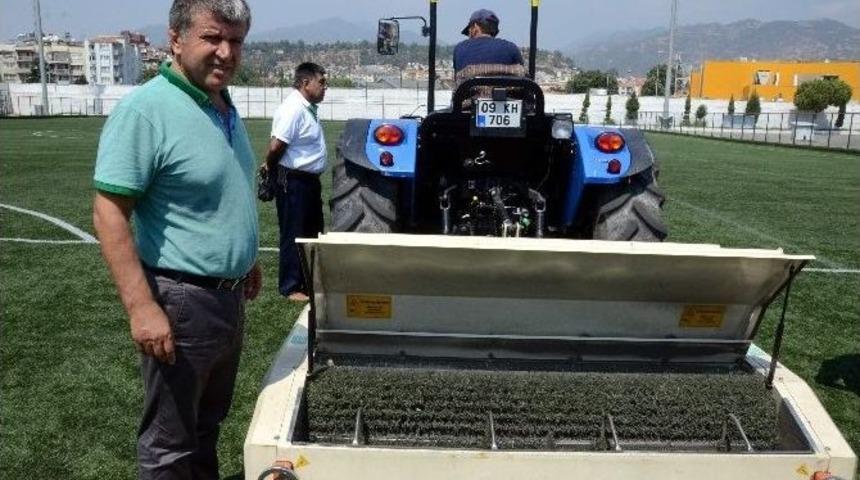 Aydın’dan Sentetik Sahaların Bakımında Türkiye’de Bir İlk