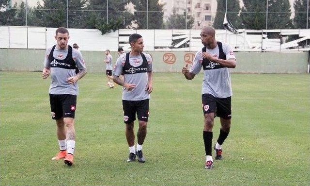 Adanaspor İstanbul Yolcusu