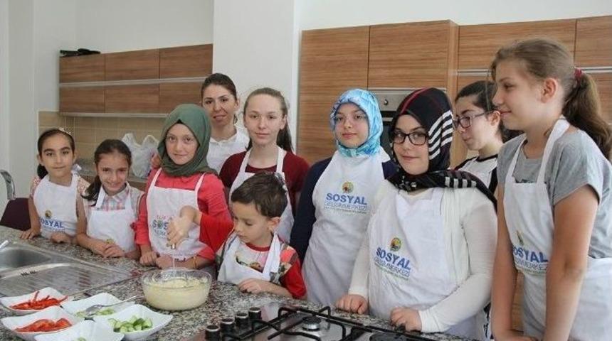 4 Bin &Ccedil;ocuk Yazı Dolu Dolu Ge&ccedil;irdi