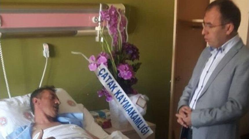 Kaymakam Akg&uuml;l&rsquo;den Yaralı Askerlere Ziyaret