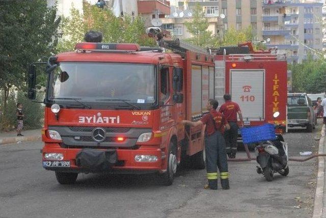 Diyarbakır’da Korkutan Yangın