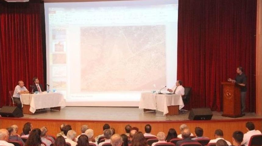 &ldquo;van G&ouml;l&uuml; &Ccedil;evresi Tarihi Sel&ccedil;uklu Yerleşimleri&rdquo; Paneli