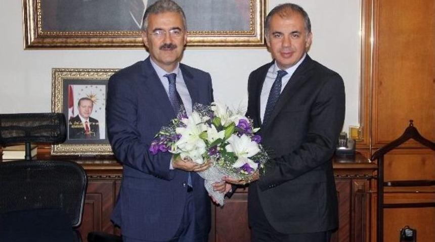 Ak Parti’den Vali Ayyıldız’a Teşekkür Ziyareti