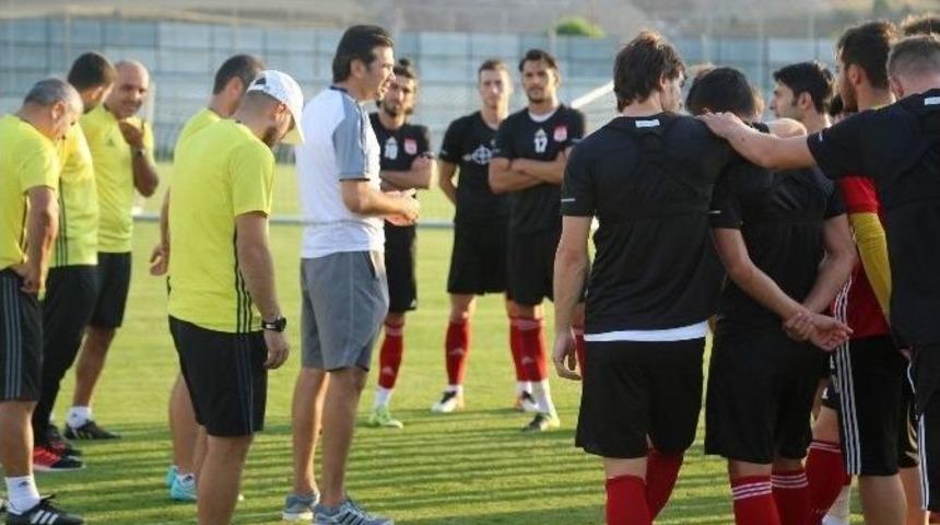 Sivasspor&rsquo;da Mersin İdman Yurdu Ma&ccedil;ı Hazırlıkları S&uuml;r&uuml;yor