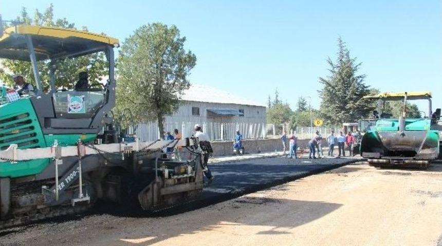 Develi&rsquo;de Anayollar Asfaltlanıyor