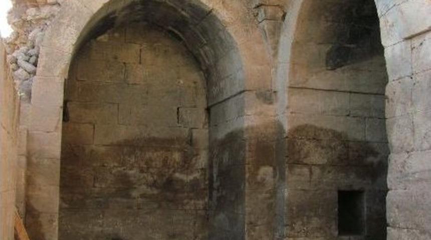 Tarihi Kaledeki 2.etap Kazı &Ccedil;alışmaları Tamamlandı