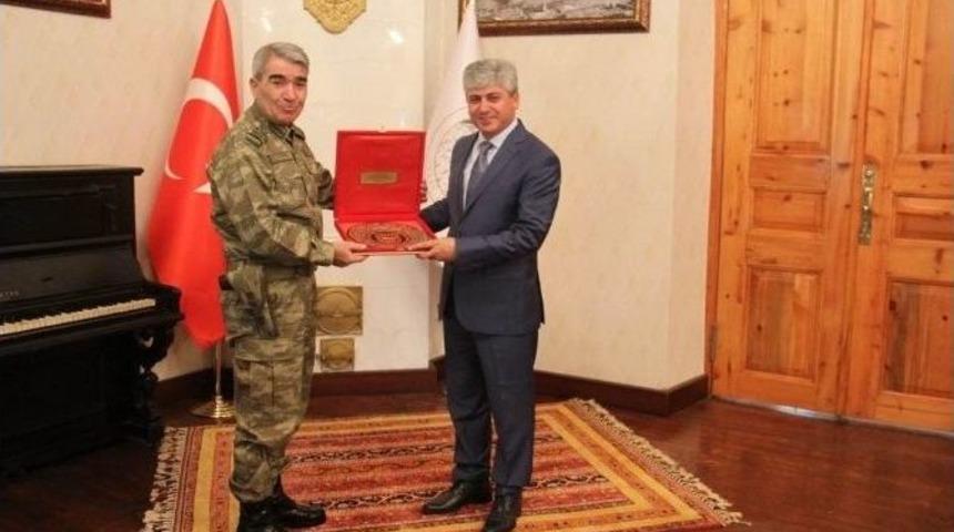 3. Ordu Komutanı Savaş’tan Vali Doğan’a Ziyaret