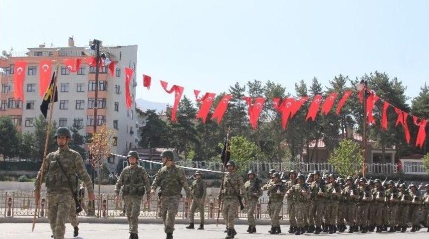 Erzurum’da Geniş Güvenlik Tedbirleri Altında 30 Ağustos Provası Yapıldı