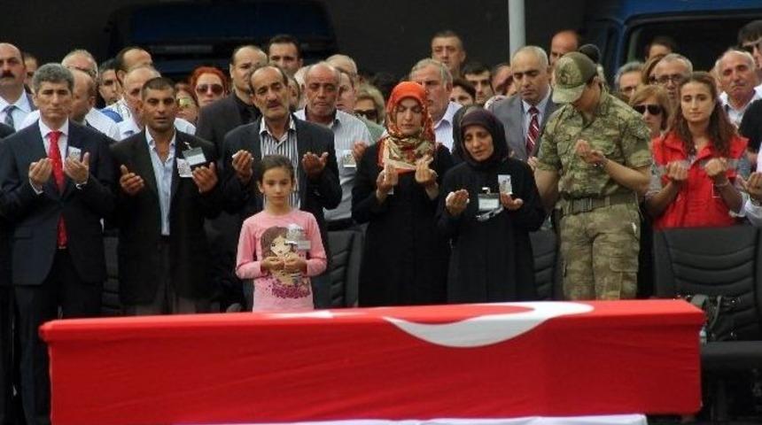 Şehit Jandarma Er Fatih &Ccedil;aybaşı İ&ccedil;in T&ouml;ren D&uuml;zenlendi