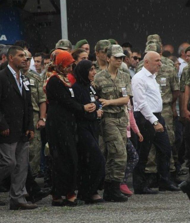 Şehit Jandarma Er Fatih Çaybaşı İçin Tören Düzenlendi