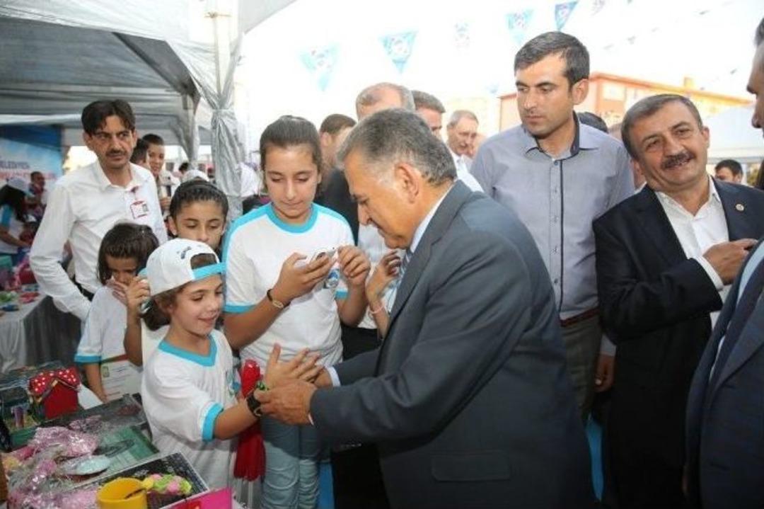 Melikgazi &Ccedil;ocuk Meclisinden D&ouml;nem Sonu Programı