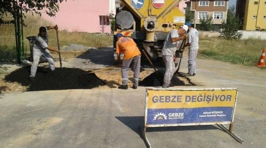 Gebze&rsquo;de Asfalt Yama &Ccedil;alışmaları Devam Ediyor