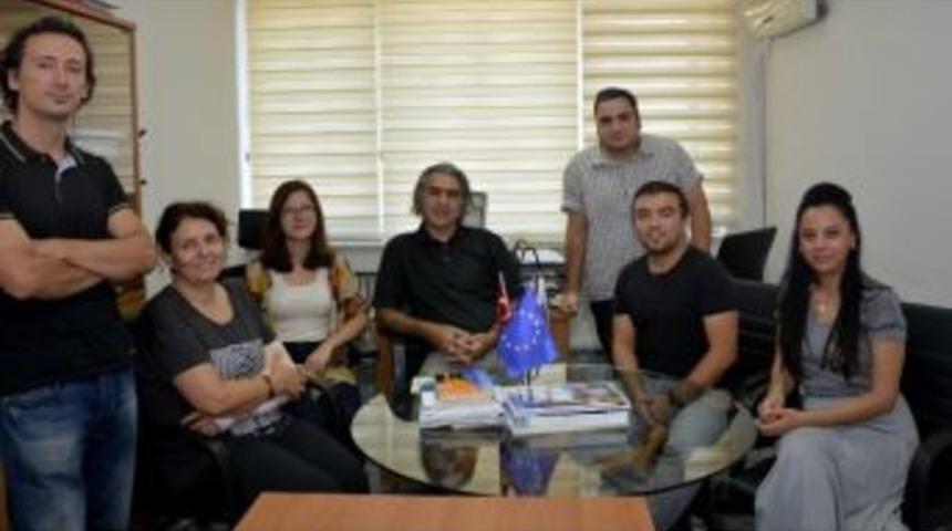 &Ccedil;om&uuml;, Erasmus Toplantısına Ev Sahipliği Yapacak