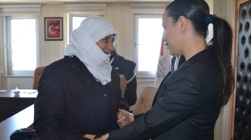 &ldquo;el Verin Ev Alalım&rdquo; Kampanyasında 4 Şehit Ailesine Ev Verildi