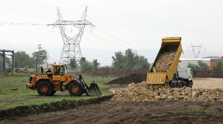 Başiskele&rsquo;de Asfalt Ve Parke Yol &Ccedil;alışmaları Devam Ediyor