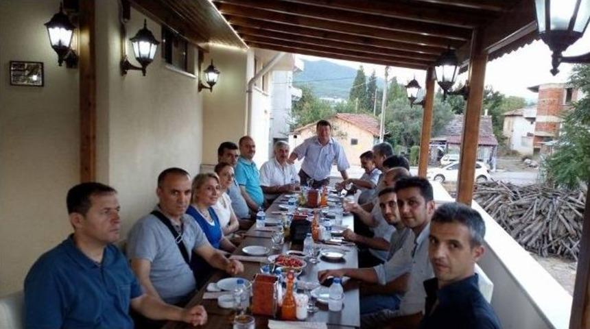 Osmaneli&rsquo;de 37 Yıllık M&uuml;d&uuml;re Veda Yemeği