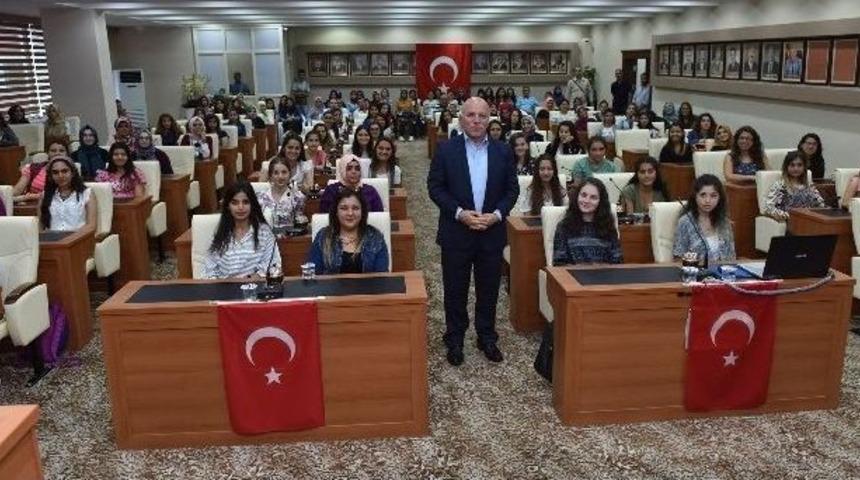 Sekmen: &ldquo;erzurum Bir K&uuml;lt&uuml;r, Turizm Ve Tarih Şehridir&rdquo;