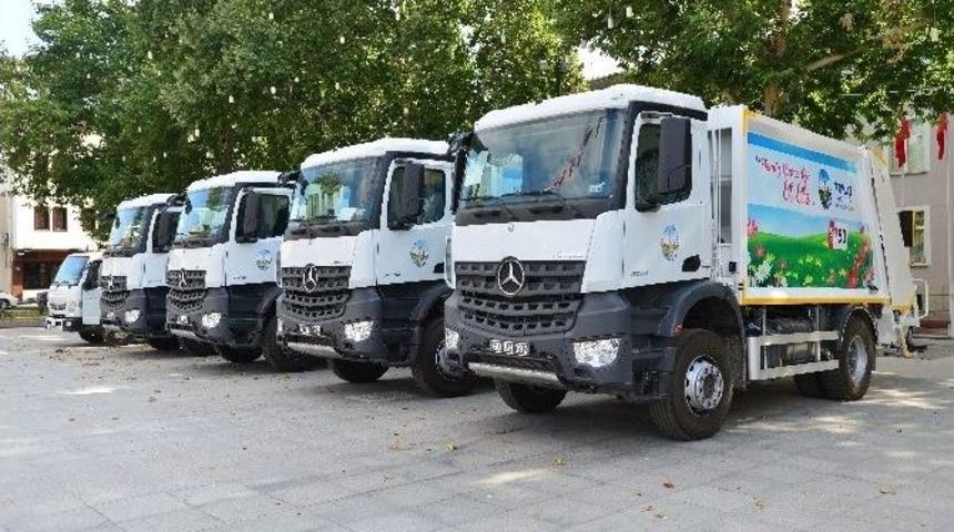 Tokat Belediyesi Temizlik Ara&ccedil; Parkını Yeniliyor