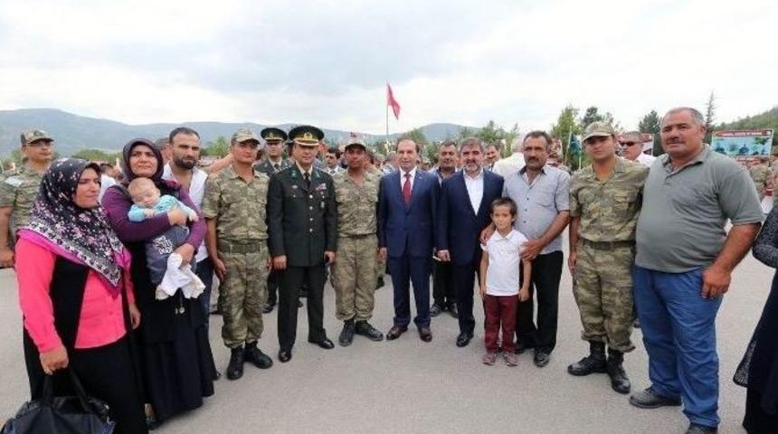 Amasya&rsquo;da Mehmet&ccedil;ikler Yemin Etti