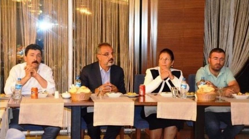 Başkan Sakık Muhtarlarla Bir Araya Geldi