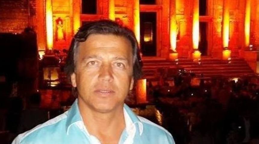 Kuşadası Belediye Meclisi’nde İstifa