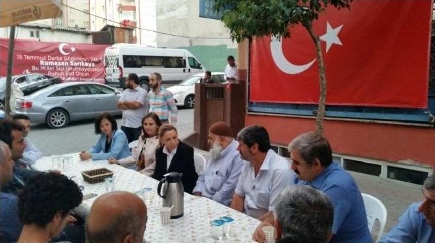 &Ccedil;alık&rsquo;tan Demokrasi Şehidinin Ailesine Taziye Ziyareti