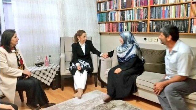 &Ccedil;alık&rsquo;tan Demokrasi Şehidinin Ailesine Taziye Ziyareti 1