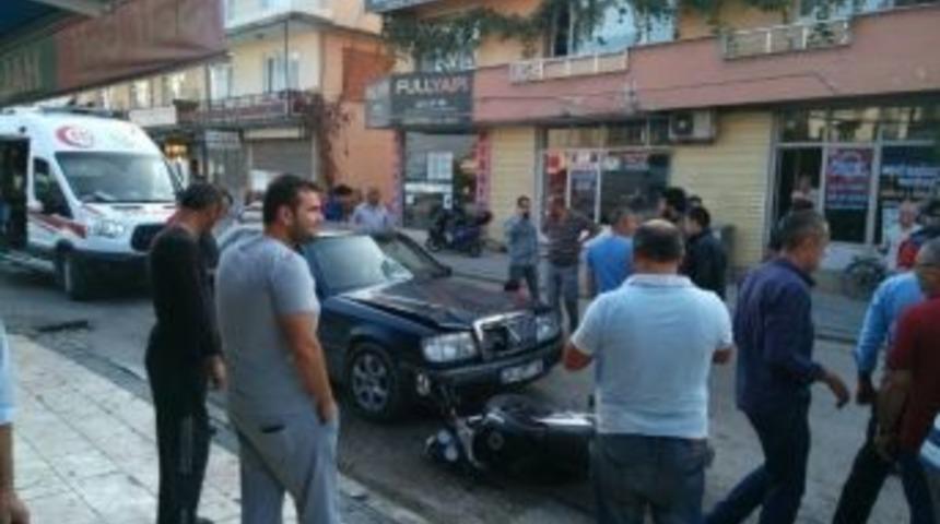 Otomobil İle Motosiklet &Ccedil;arpıştı 1 Kişi Yaralandı